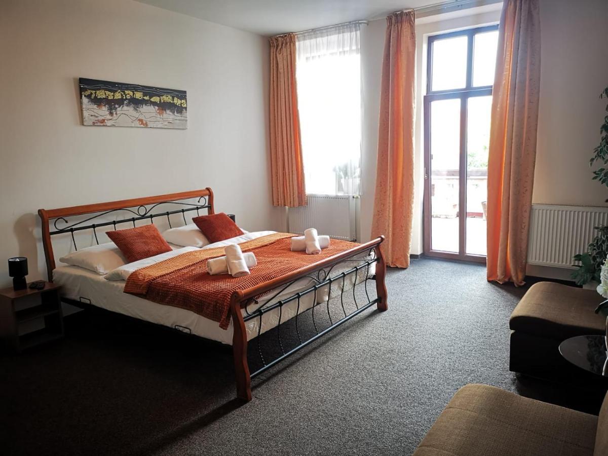 Hotel Palackeho 135 Mělník Εξωτερικό φωτογραφία